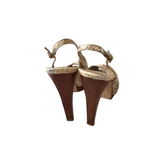 STUART WEITZMAN Beige Metallic Leather Slingback Heels Size 8 - Picture 4 of 10